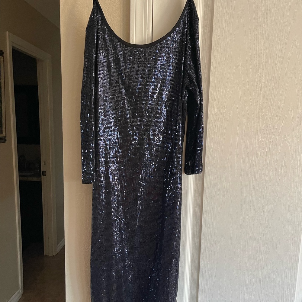 Navy blue long sleeve dress